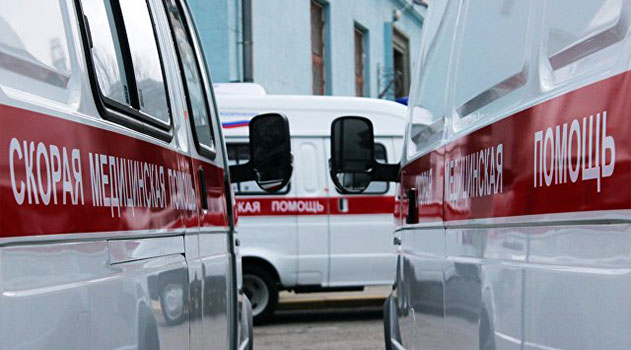 На Керченской трассе автобус врезался в грузовик: пострадали четыре человека