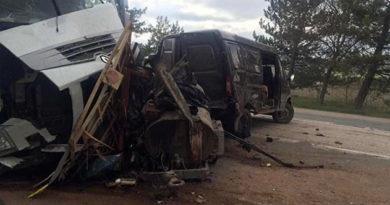На бахчисарайской трассе произошло ДТП с участием фуры и машины "Крымавтодора": погиб один человек