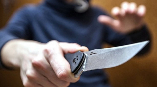 В Симферополе подросток с ножом напал на 10-летнюю девочку