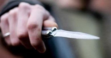Под Симферополем пассажир напал с ножом на таксиста