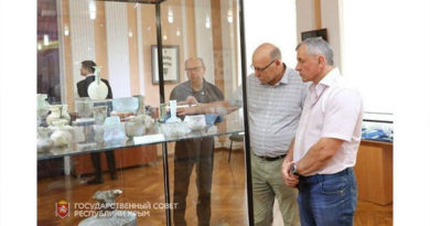 Экспонаты на выставке "черной археологии" откроют новую историю Крыма - Константинов