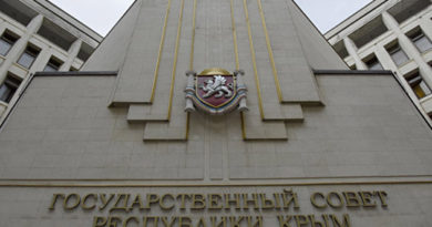 krymskij-parlament-otpustil-v-otstavku-68-letnego-rukovoditelya-komiteta-po-promyshlennosti