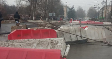 most-na-ul-gagarina-v-simferopole-asfaltiruyut-ne-dlya-mashin